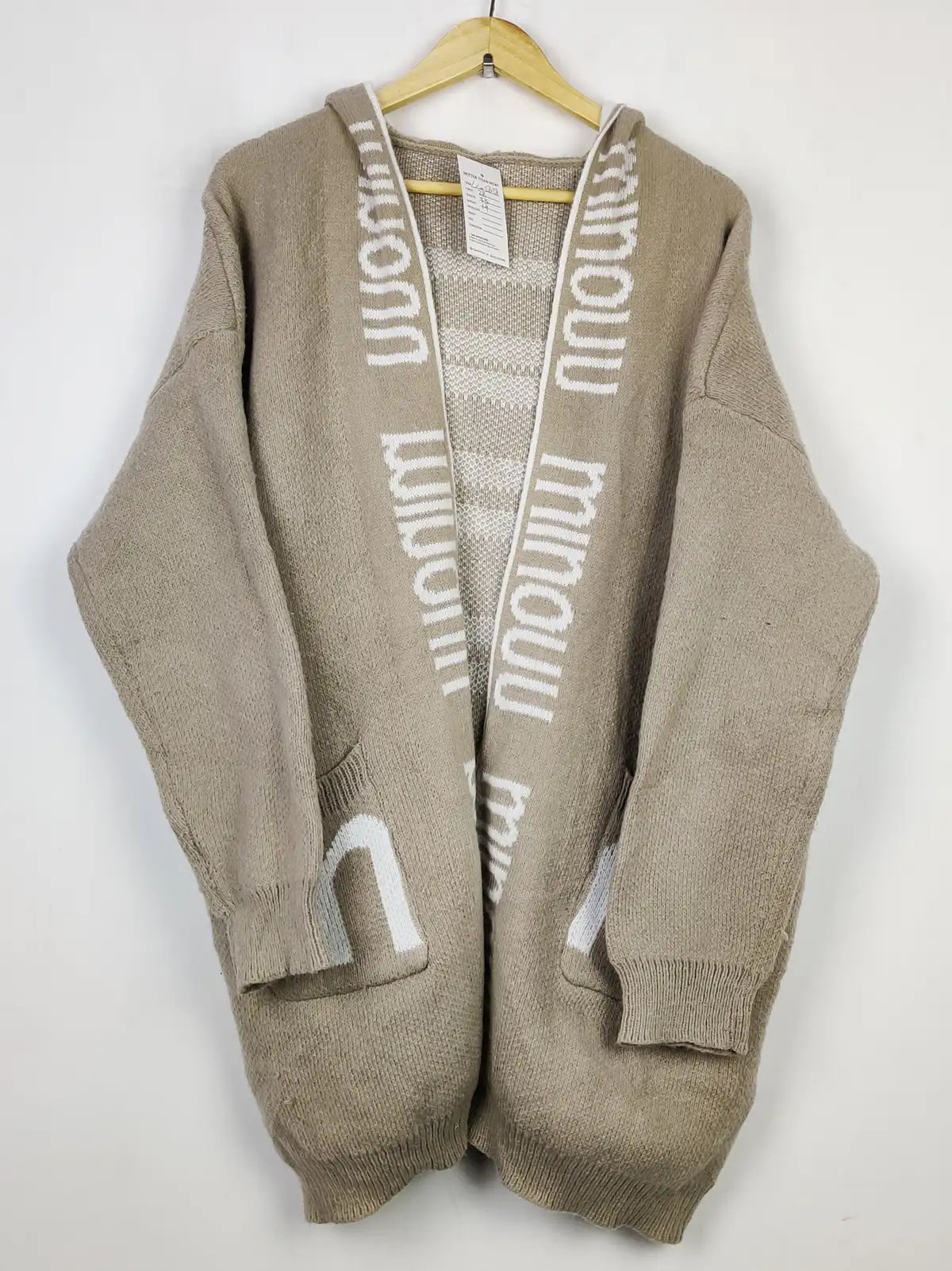 Buy online pre-used pre-loved 100% authentic & Original branded Unknown Brand (LC-5638) available in Pakistan. Top international brands avilable.