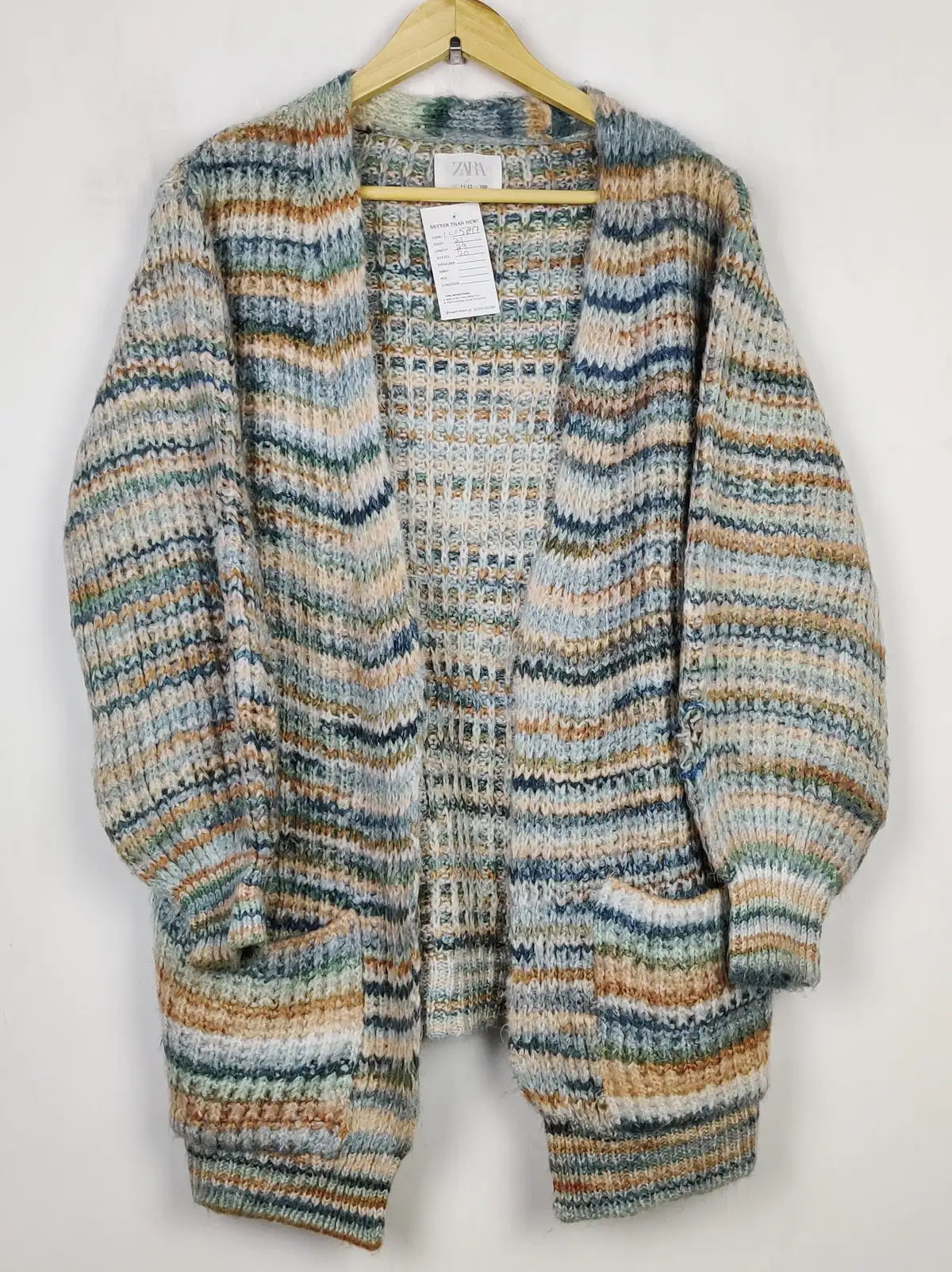 Buy online pre-used pre-loved 100% authentic & Original branded Zara (LC-5647) available in Pakistan. Top international brands avilable.