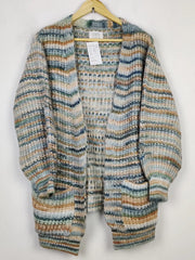 Buy online pre-used pre-loved 100% authentic & Original branded Zara (LC-5647) available in Pakistan. Top international brands avilable.