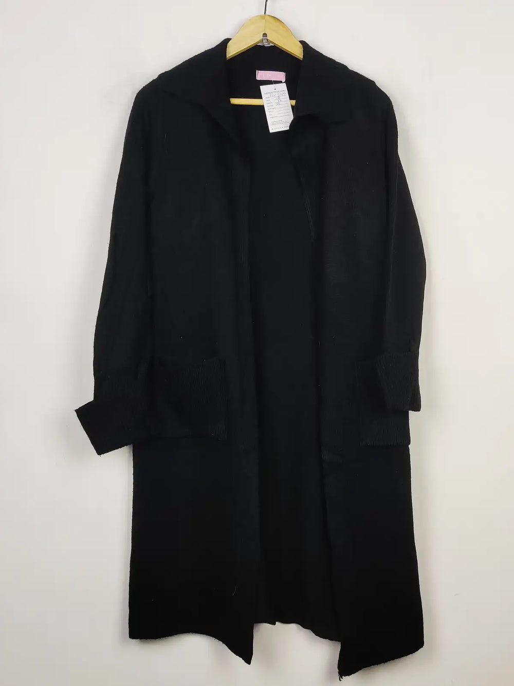 Buy online pre-used pre-loved 100% authentic & Original branded Clp Oven (LC-5649) available in Pakistan. Top international brands avilable.