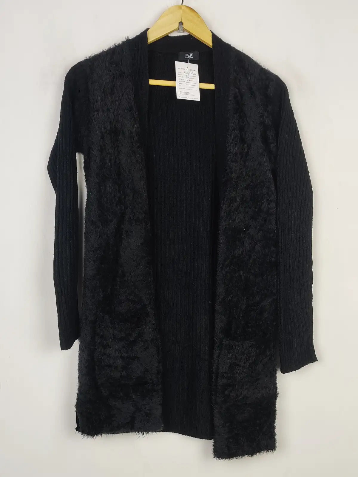 Buy online pre-used pre-loved 100% authentic & Original branded F&F (LC-5683) available in Pakistan. Top international brands avilable.