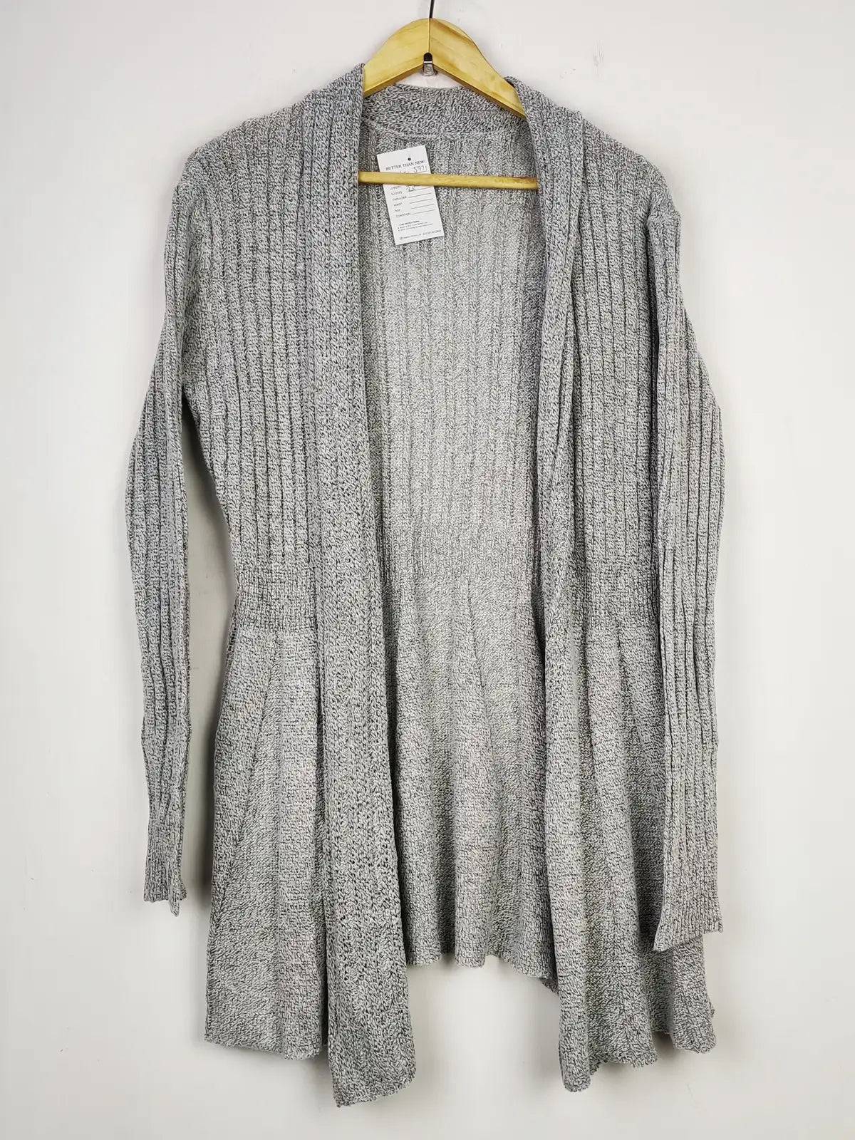 Buy online pre-used pre-loved 100% authentic & Original branded Unknown Brand (LC-5971) available in Pakistan. Top international brands avilable.