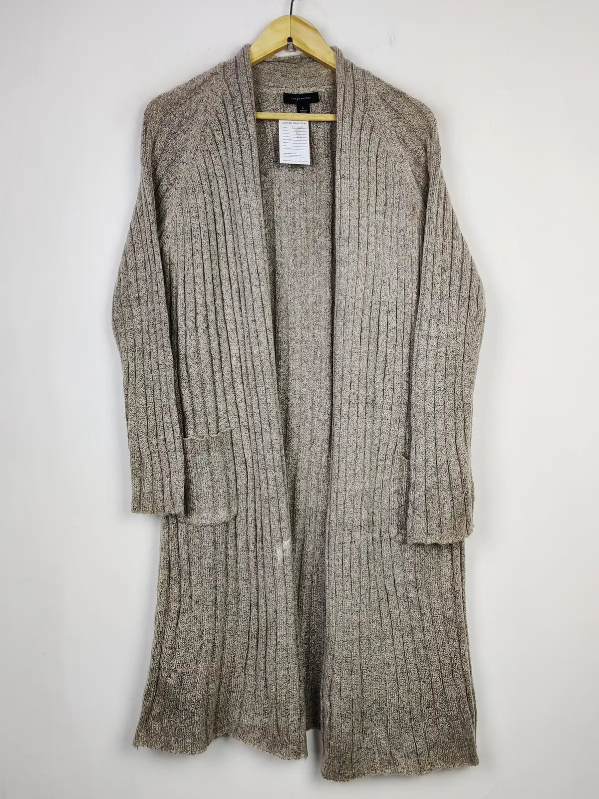 Buy online pre-used pre-loved 100% authentic & Original branded Atmosphere (LC-6061) available in Pakistan. Top international brands avilable.
