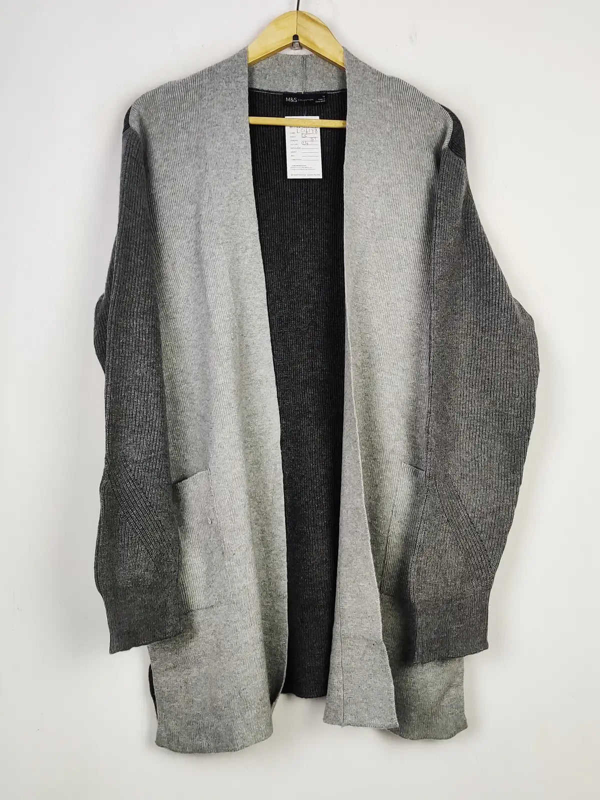 Buy online pre-used pre-loved 100% authentic & Original branded Marks & Spencer (LC-6178) available in Pakistan. Top international brands avilable.