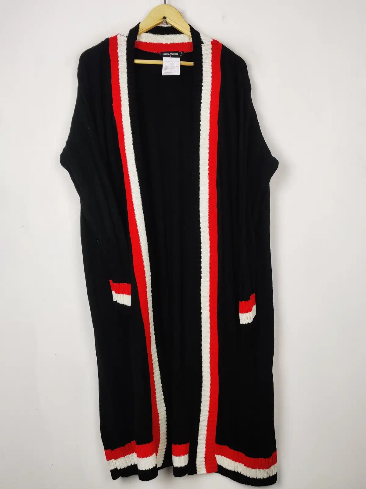 Buy online pre-used pre-loved 100% authentic & Original branded Prettylittlething (LC-6255) available in Pakistan. Top international brands avilable.