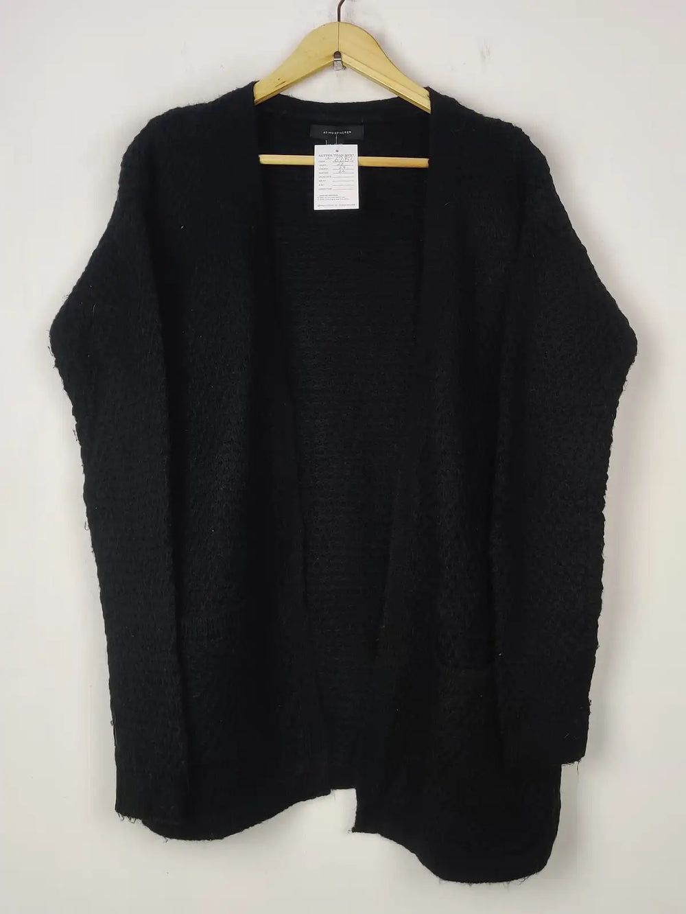 Buy online pre-used pre-loved 100% authentic & Original branded Atmosphere (LC-6282) available in Pakistan. Top international brands avilable.