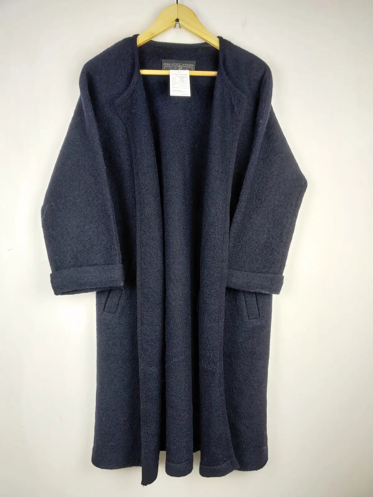 Buy online pre-used pre-loved 100% authentic & Original branded Fenn Wright Manson (LC-6426) available in Pakistan. Top international brands avilable.