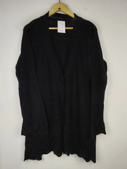 Buy online pre-used pre-loved 100% authentic & Original branded Unknown Brand (LC-6507) available in Pakistan. Top international brands avilable.