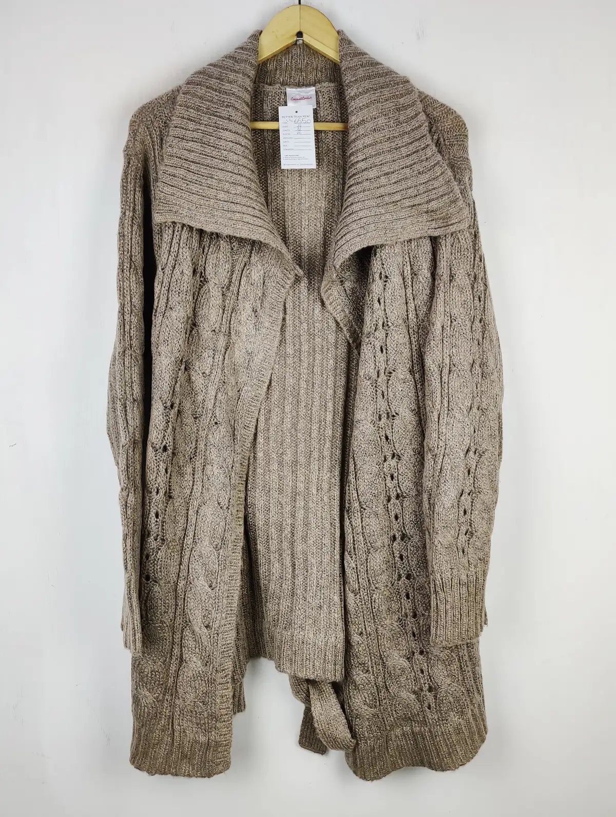 Buy online pre-used pre-loved 100% authentic & Original branded Casual Comfort (LC-6550) available in Pakistan. Top international brands avilable.