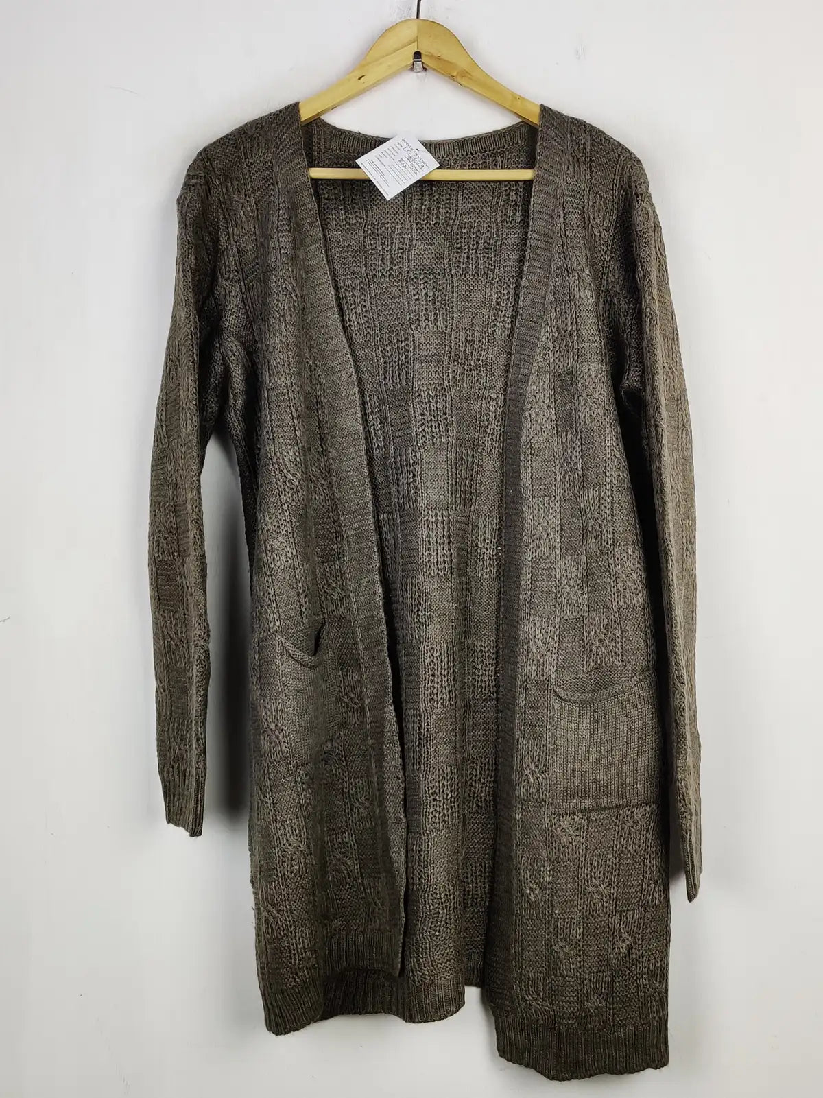 Buy online pre-used pre-loved 100% authentic & Original branded Novalux (LC-6629) available in Pakistan. Top international brands avilable.