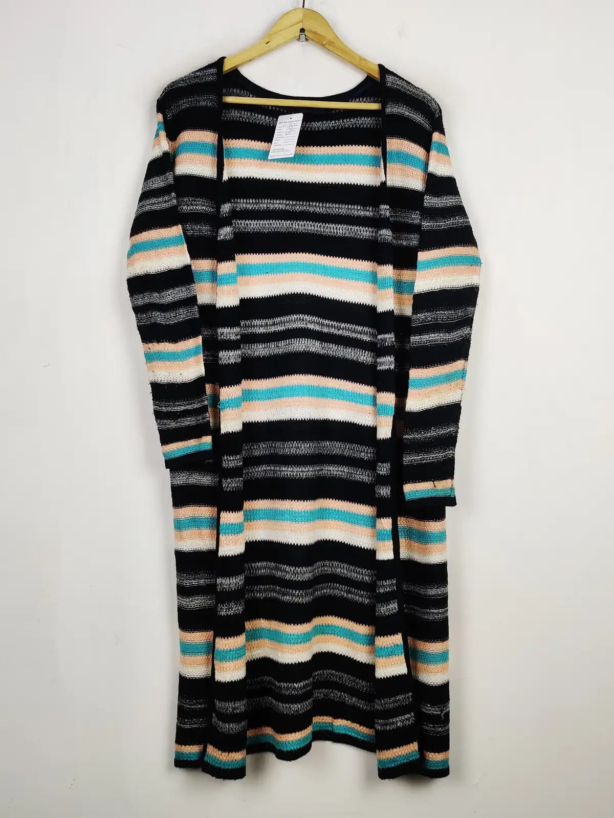 Buy online pre-used pre-loved 100% authentic & Original branded Atmosphere (LC-6631) available in Pakistan. Top international brands avilable.