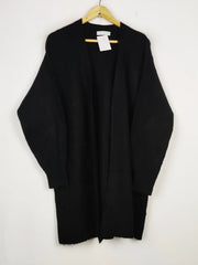 Buy online pre-used pre-loved 100% authentic & Original branded Primark (LC-6683) available in Pakistan. Top international brands avilable.