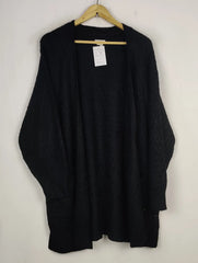 Buy online pre-used pre-loved 100% authentic & Original branded Fatface (LC-6792) available in Pakistan. Top international brands avilable.