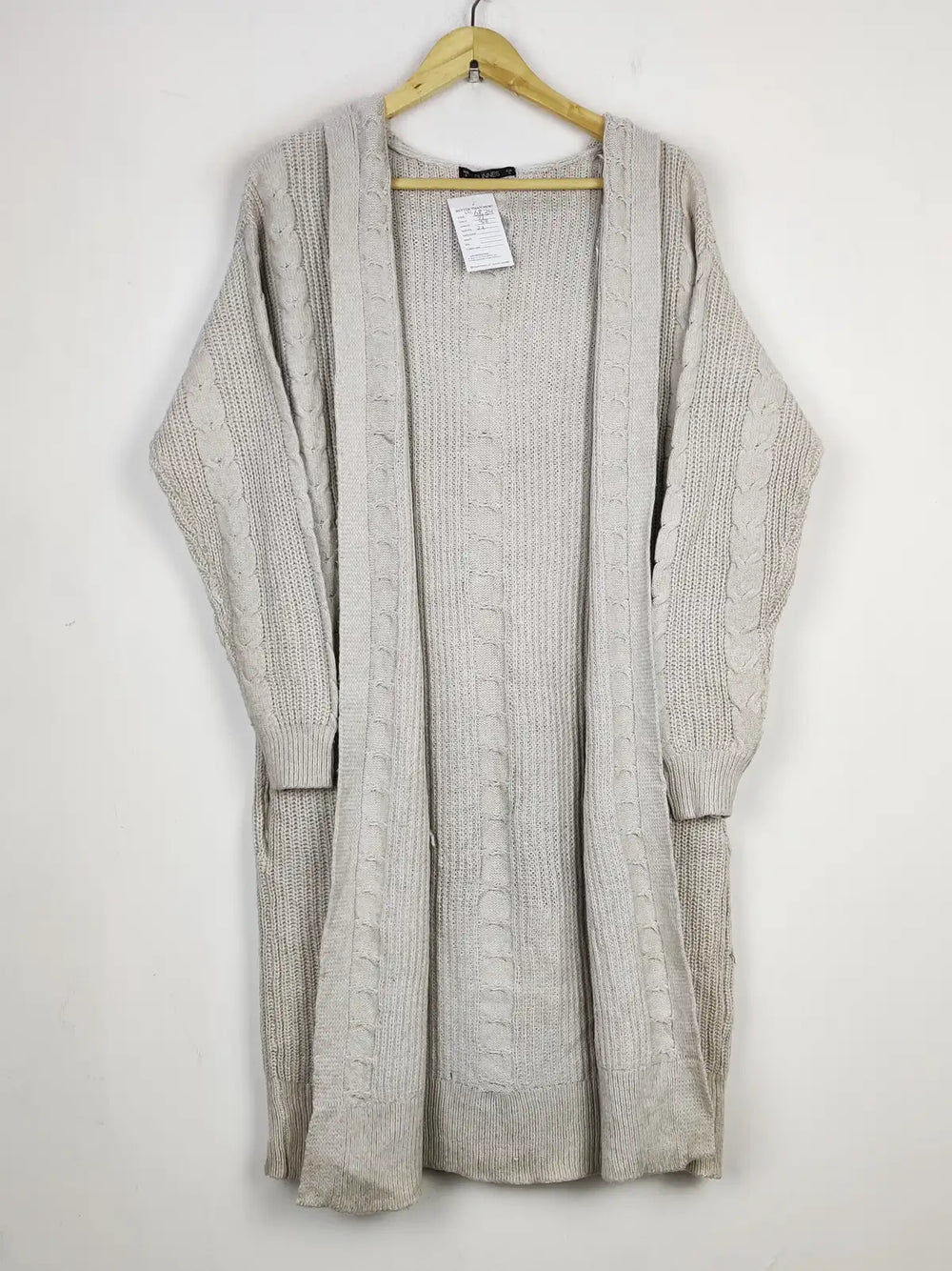 Buy online pre-used pre-loved 100% authentic & Original branded Dunnes (LC-6834) available in Pakistan. Top international brands avilable.