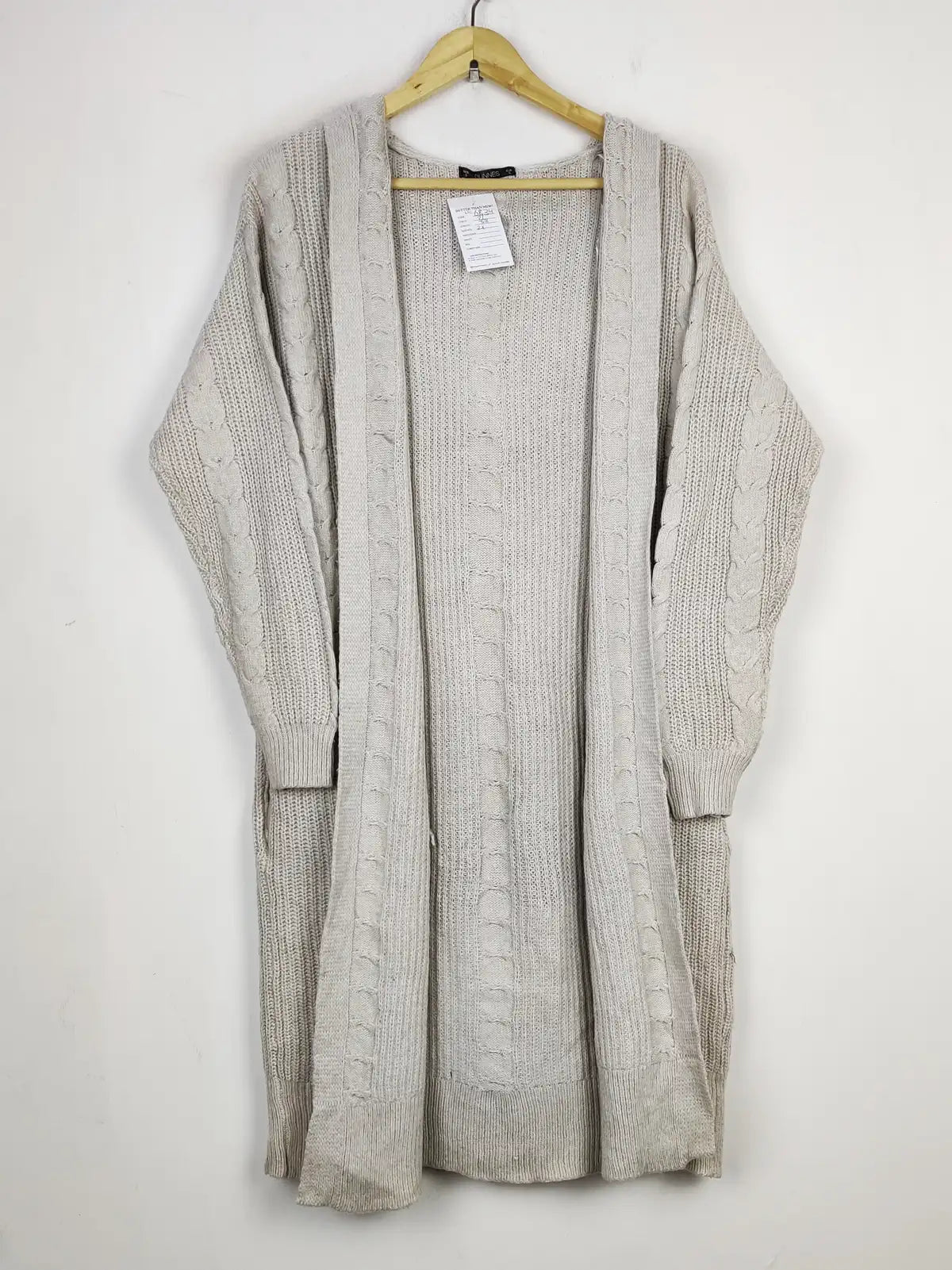 Buy online pre-used pre-loved 100% authentic & Original branded Dunnes (LC-6834) available in Pakistan. Top international brands avilable.