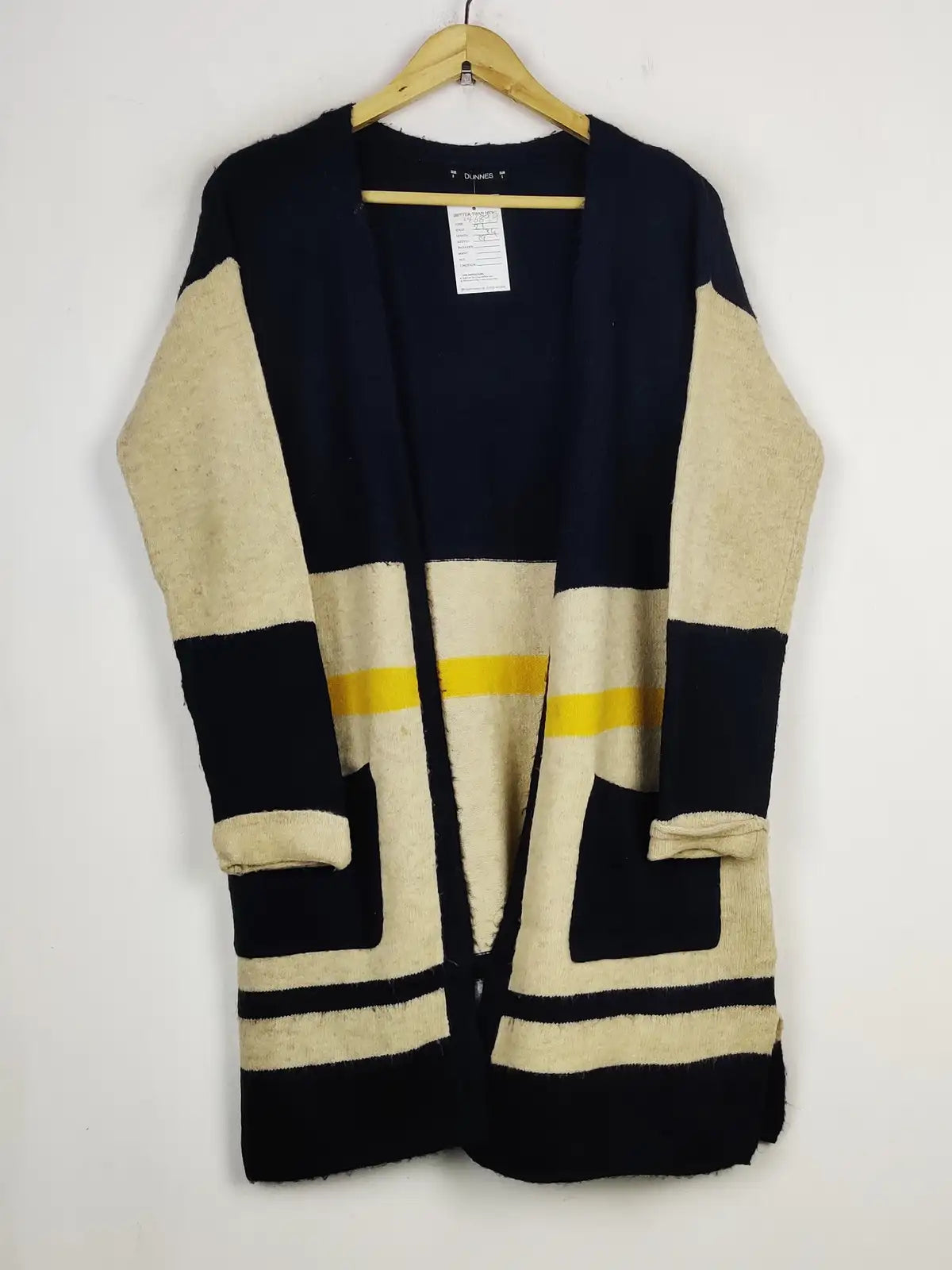 Buy online pre-used pre-loved 100% authentic & Original branded Dunnes (LC-6899) available in Pakistan. Top international brands avilable.