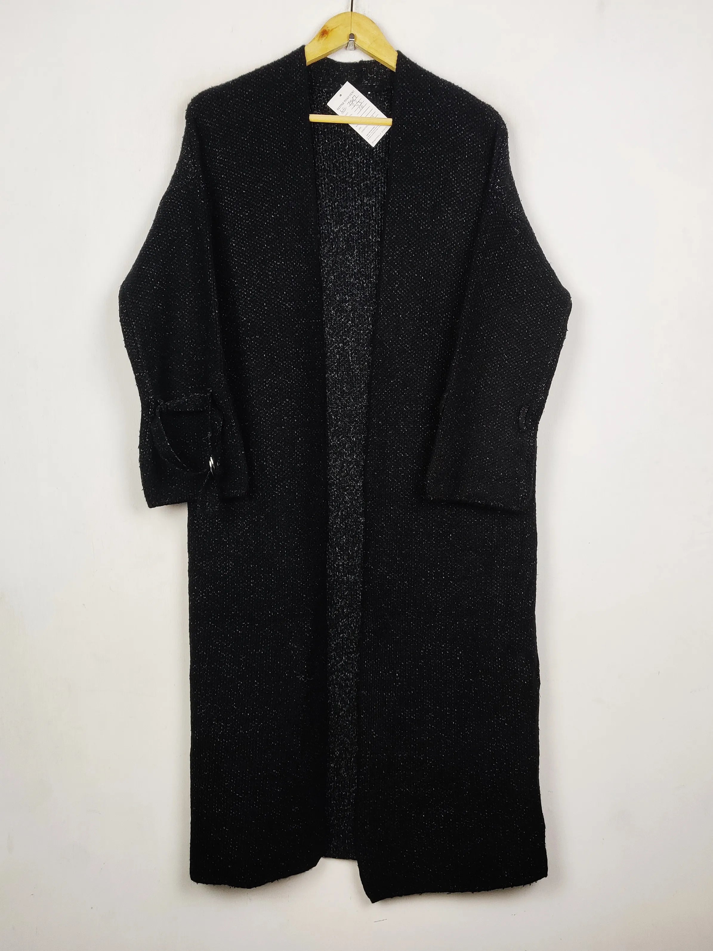 Buy online pre-used pre-loved 100% authentic & Original branded Primark (LC-7507) available in Pakistan. Top international brands avilable.