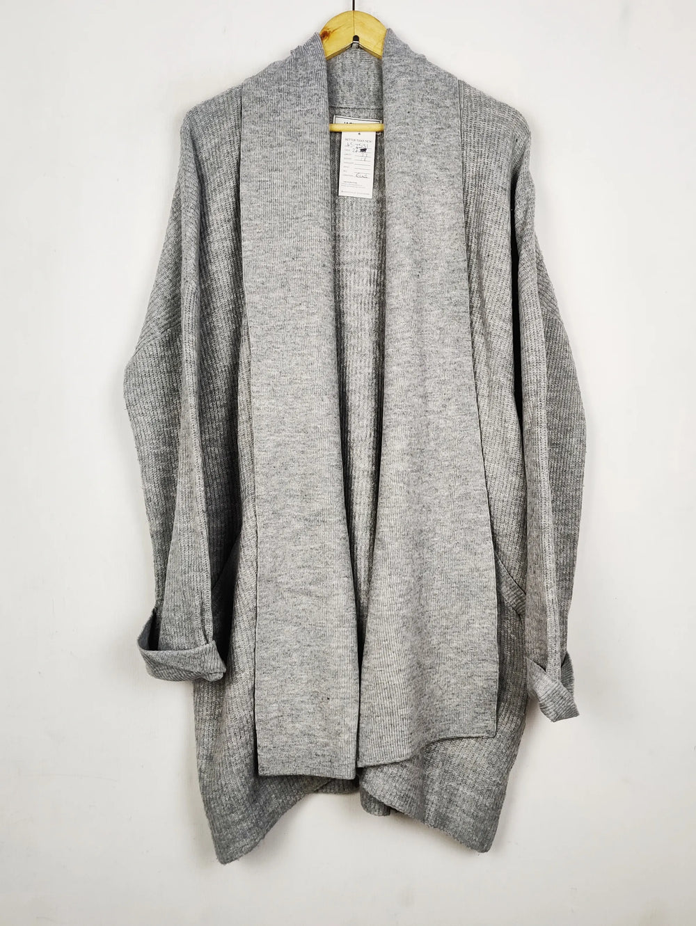 Buy online pre-used pre-loved 100% authentic & Original branded Jack Wills (LC-7531) available in Pakistan. Top international brands avilable.