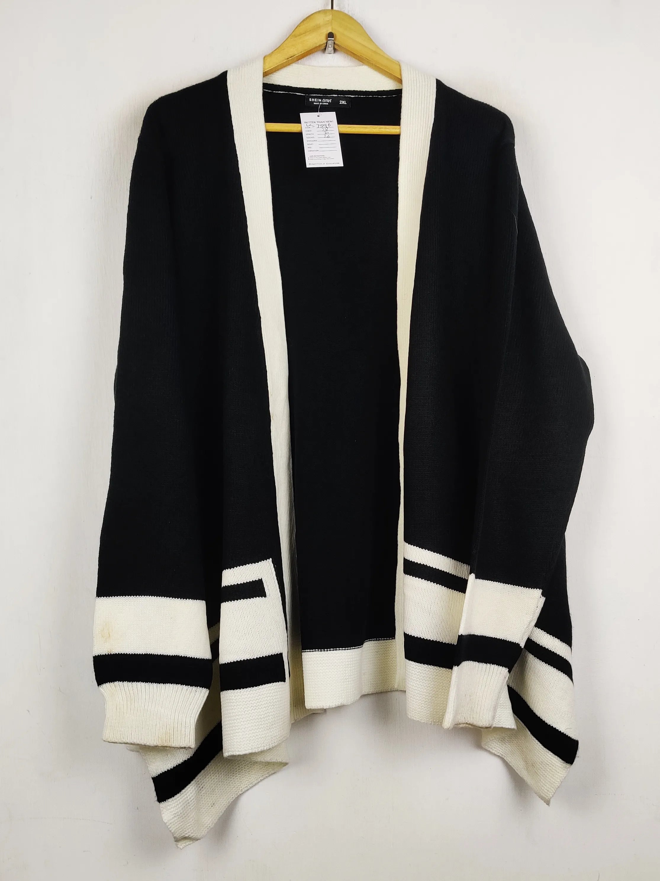 Buy online pre-used pre-loved 100% authentic & Original branded Shein (LC-7596) available in Pakistan. Top international brands avilable.