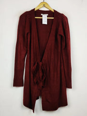 Buy online pre-used pre-loved 100% authentic & Original branded Abercrombie & Fitch (LC-7616) available in Pakistan. Top international brands avilable.