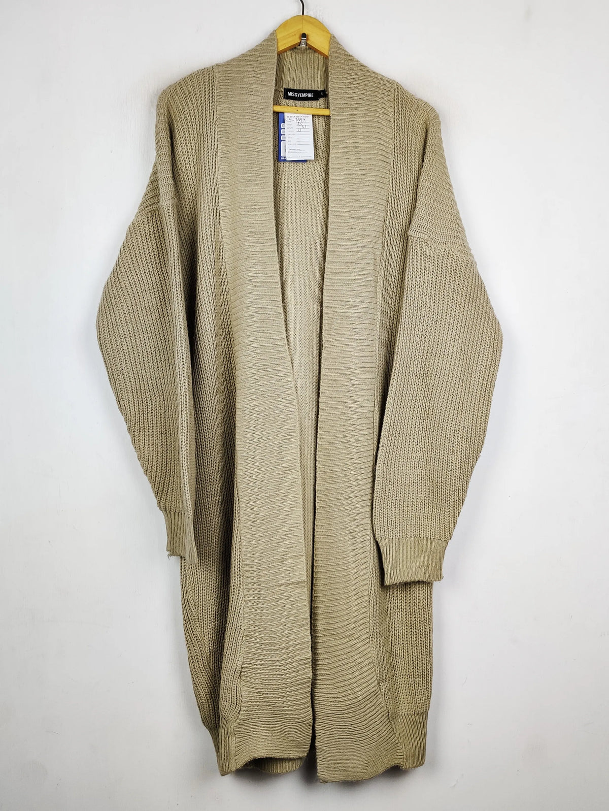 Buy online pre-used pre-loved 100% authentic & Original branded Missguided (LC-7694) available in Pakistan. Top international brands avilable.