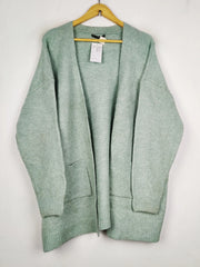 Buy online pre-used pre-loved 100% authentic & Original branded Dunnes Stores (LC-7696) available in Pakistan. Top international brands avilable.