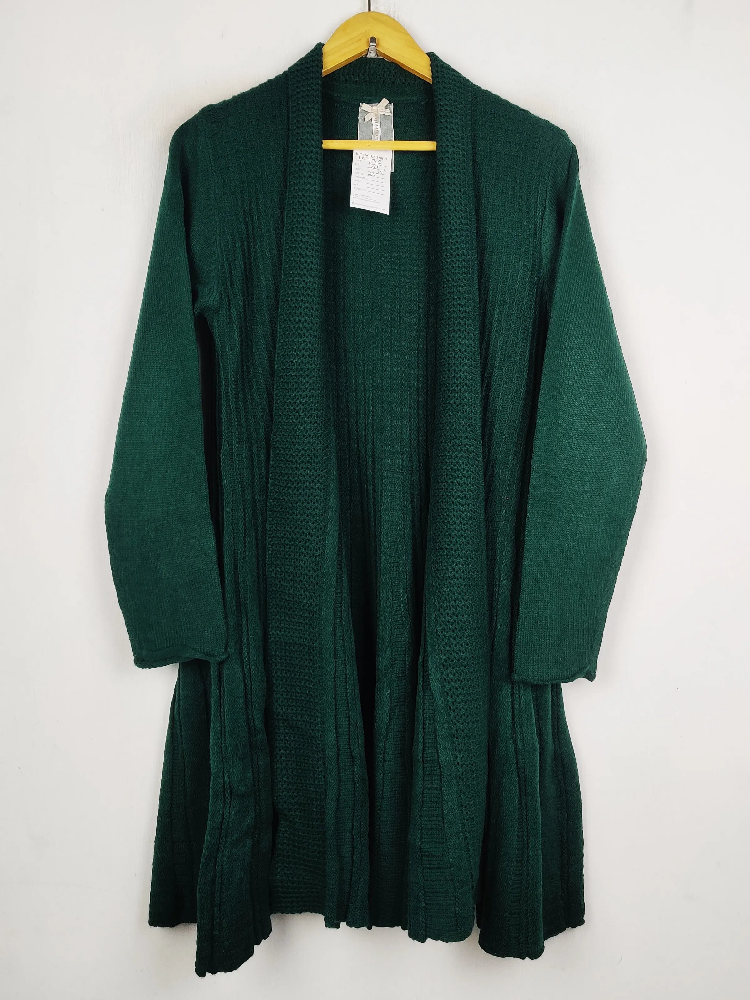 Buy online pre-used pre-loved 100% authentic & Original branded Paco Collection (LC-7705) available in Pakistan. Top international brands avilable.