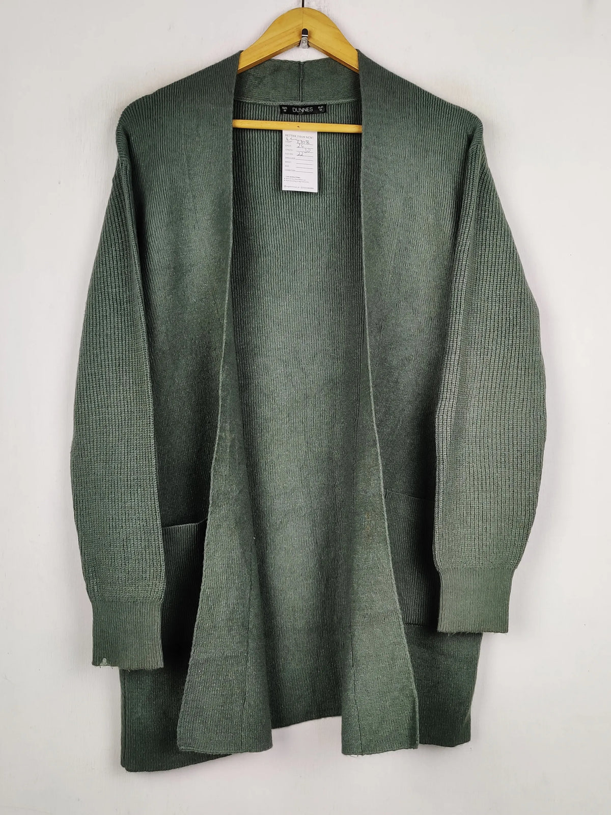 Buy online pre-used pre-loved 100% authentic & Original branded Dunnes Stores (LC-7708) available in Pakistan. Top international brands avilable.