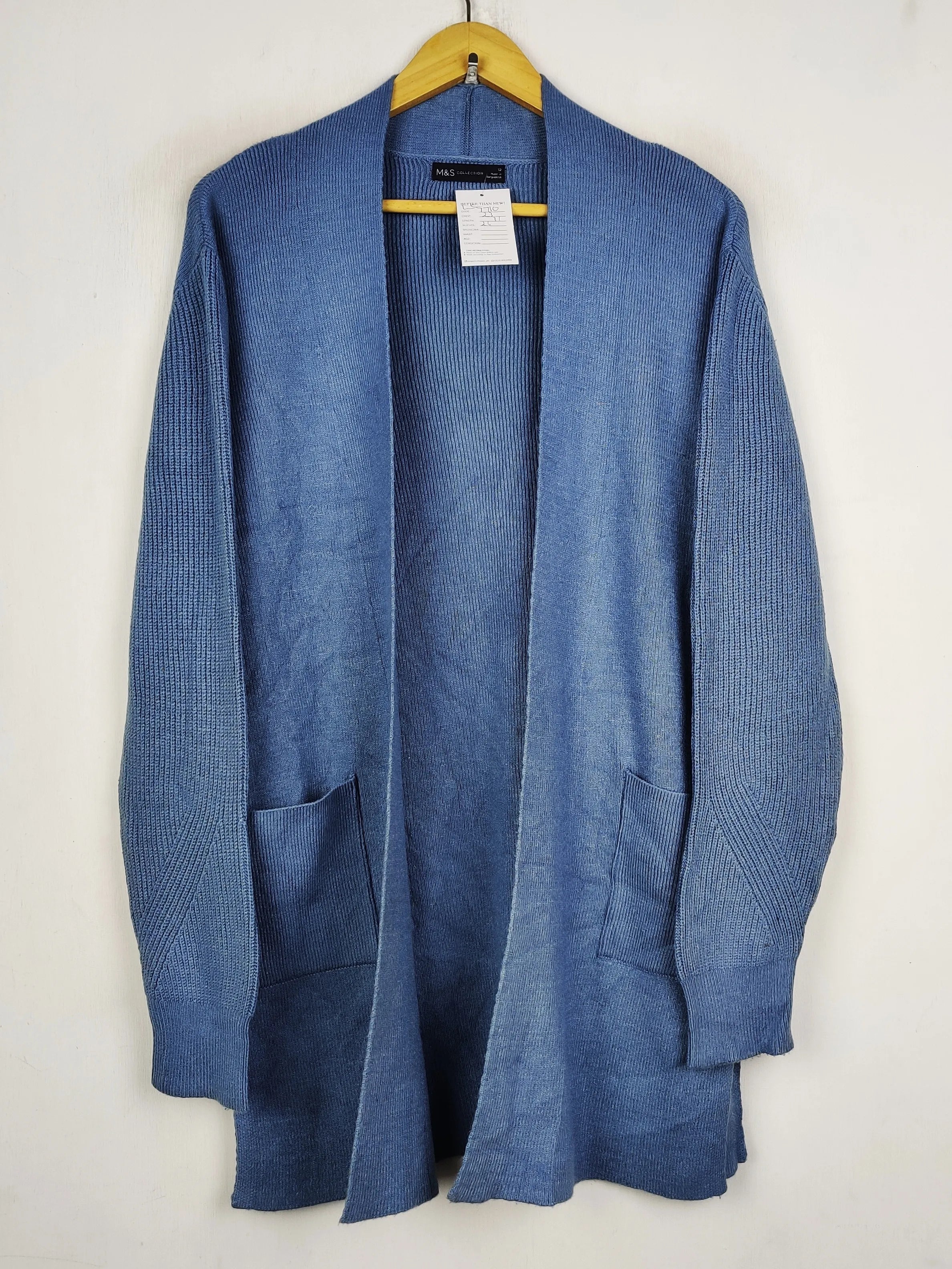 Buy online pre-used pre-loved 100% authentic & Original branded Marks & Spencer (LC-7710) available in Pakistan. Top international brands avilable.