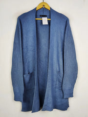 Buy online pre-used pre-loved 100% authentic & Original branded Marks & Spencer (LC-7710) available in Pakistan. Top international brands avilable.