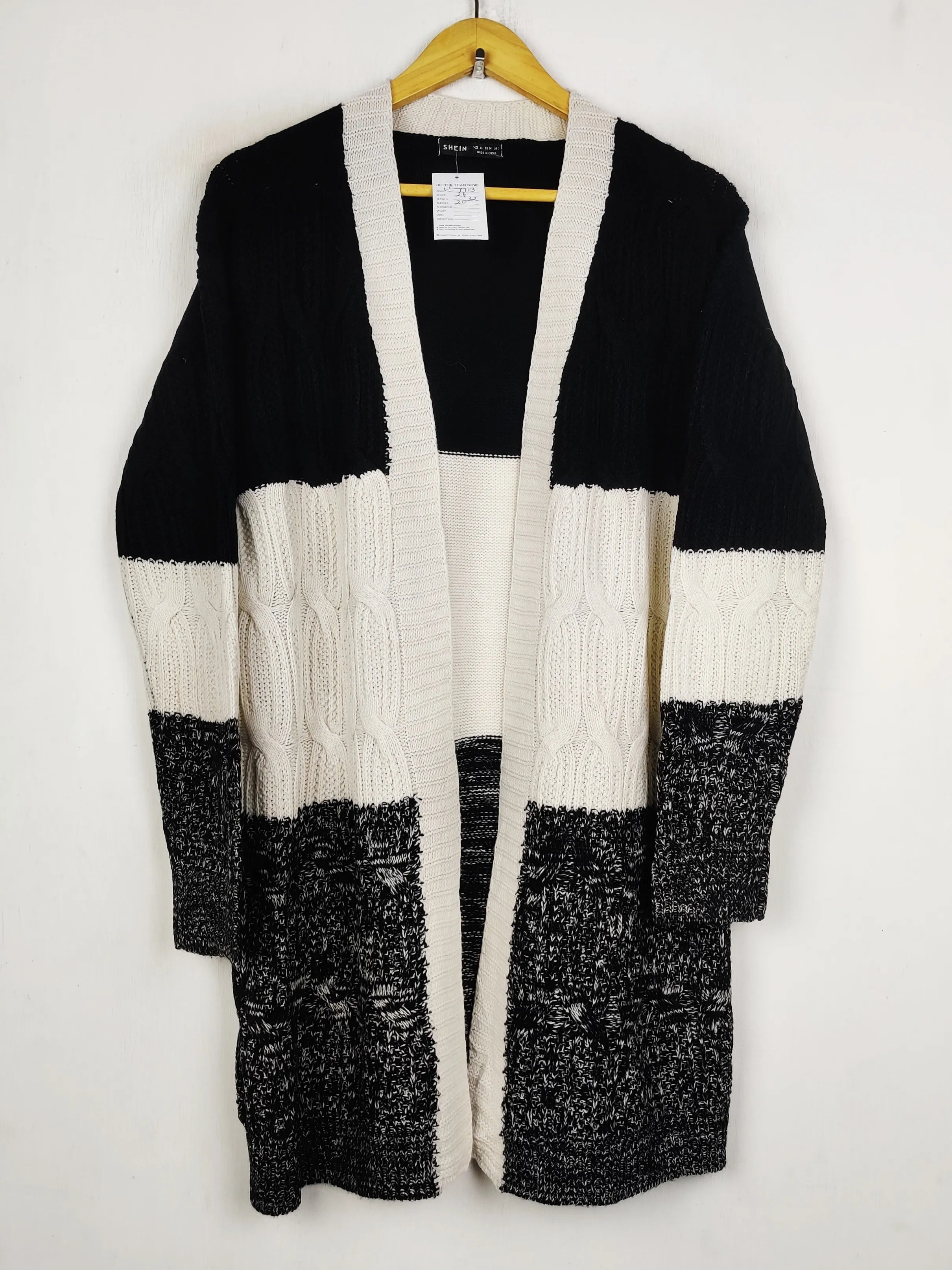 Buy online pre-used pre-loved 100% authentic & Original branded Shein (LC-7713) available in Pakistan. Top international brands avilable.