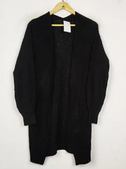 Buy online pre-used pre-loved 100% authentic & Original branded Unknown Brand (LC-7760) available in Pakistan. Top international brands avilable.