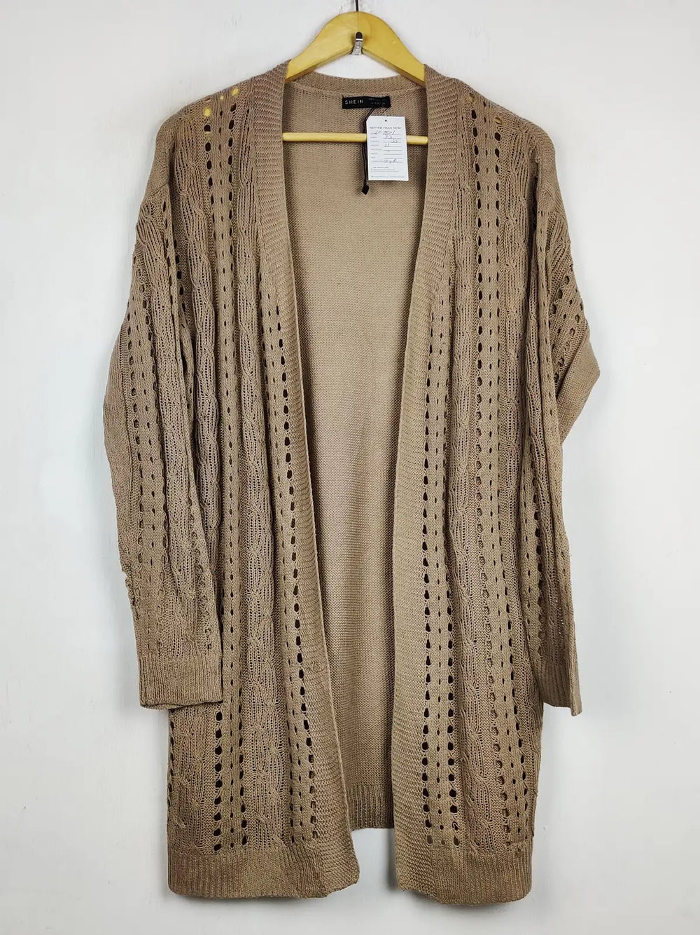 Buy online pre-used pre-loved 100% authentic & Original branded Shein (LC-7801) available in Pakistan. Top international brands avilable.