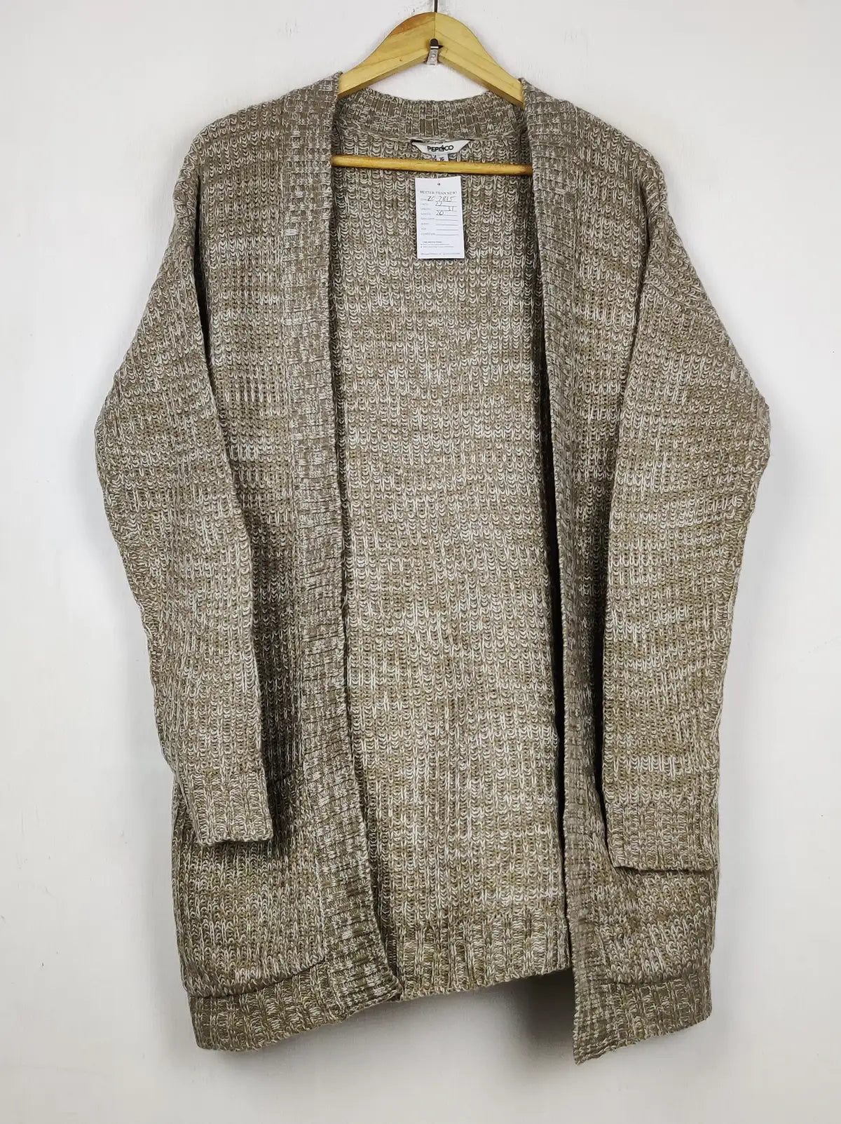Buy online pre-used pre-loved 100% authentic & Original branded Pep&Co (LC-7815) available in Pakistan. Top international brands avilable.