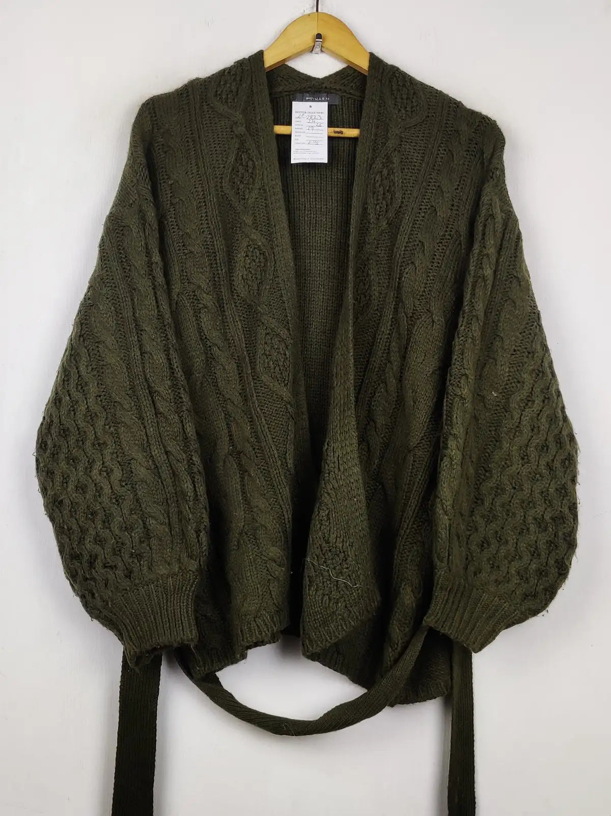 Buy online pre-used pre-loved 100% authentic & Original branded Primark (LC-7823) available in Pakistan. Top international brands avilable.