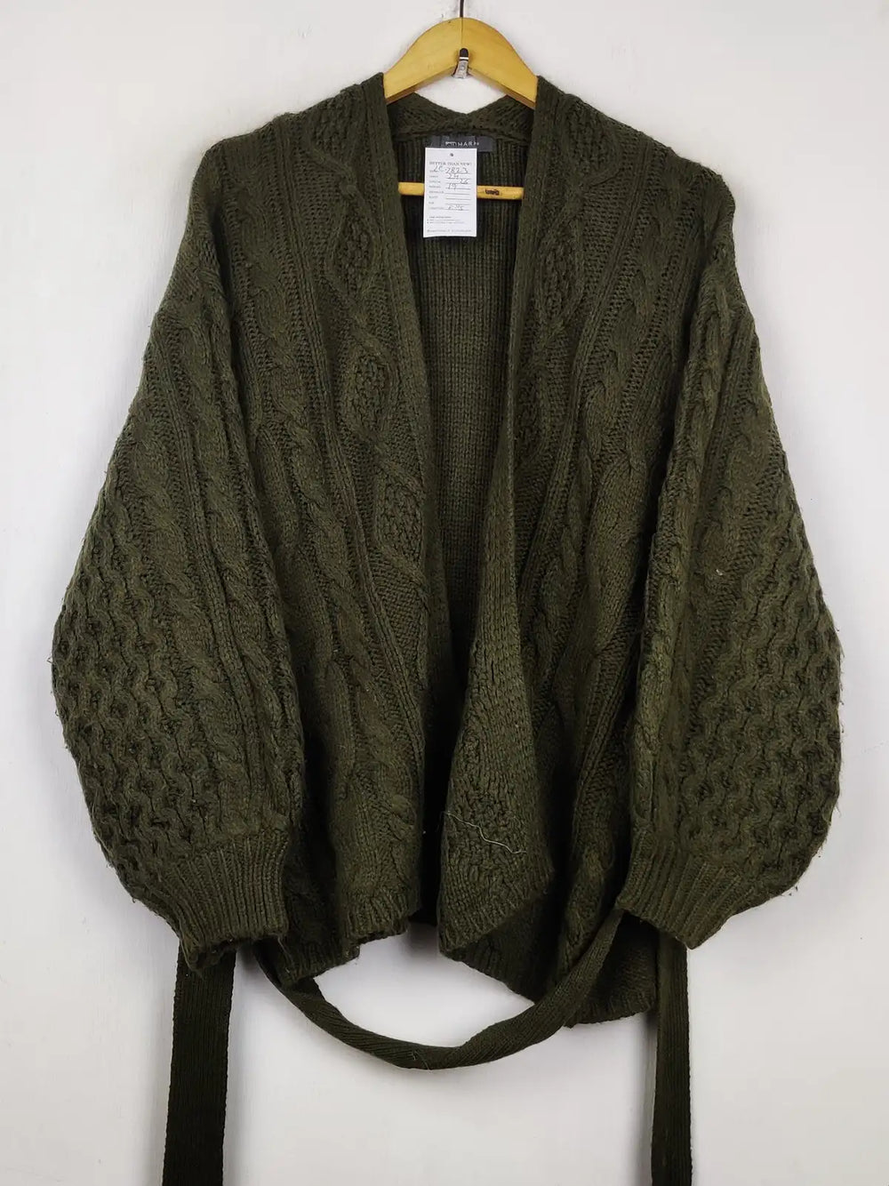 Buy online pre-used pre-loved 100% authentic & Original branded Primark (LC-7823) available in Pakistan. Top international brands avilable.