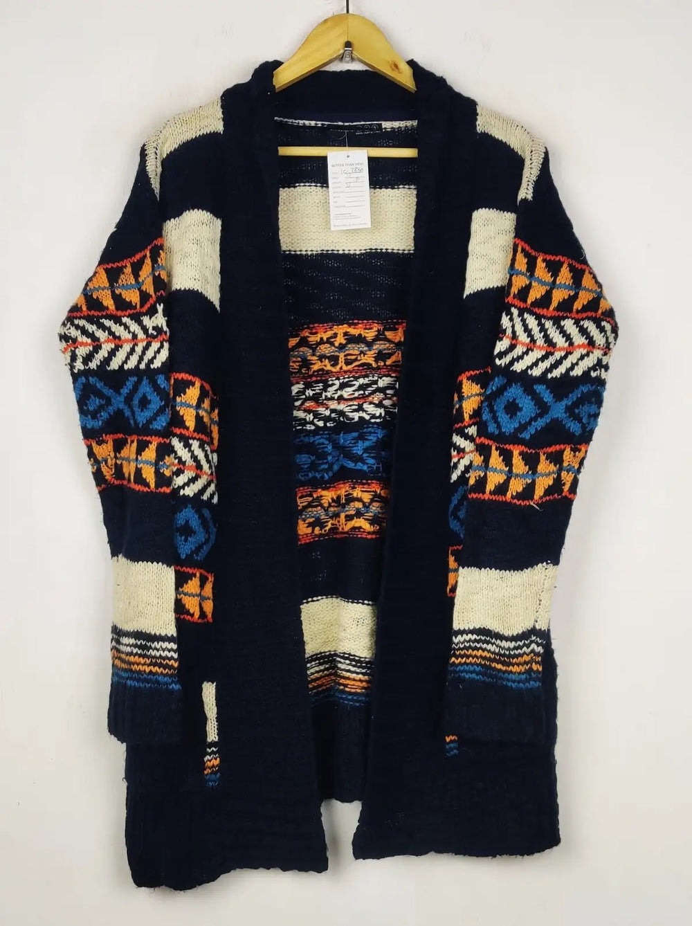Buy online pre-used pre-loved 100% authentic & Original branded Atmosphere (LC-7830) available in Pakistan. Top international brands avilable.