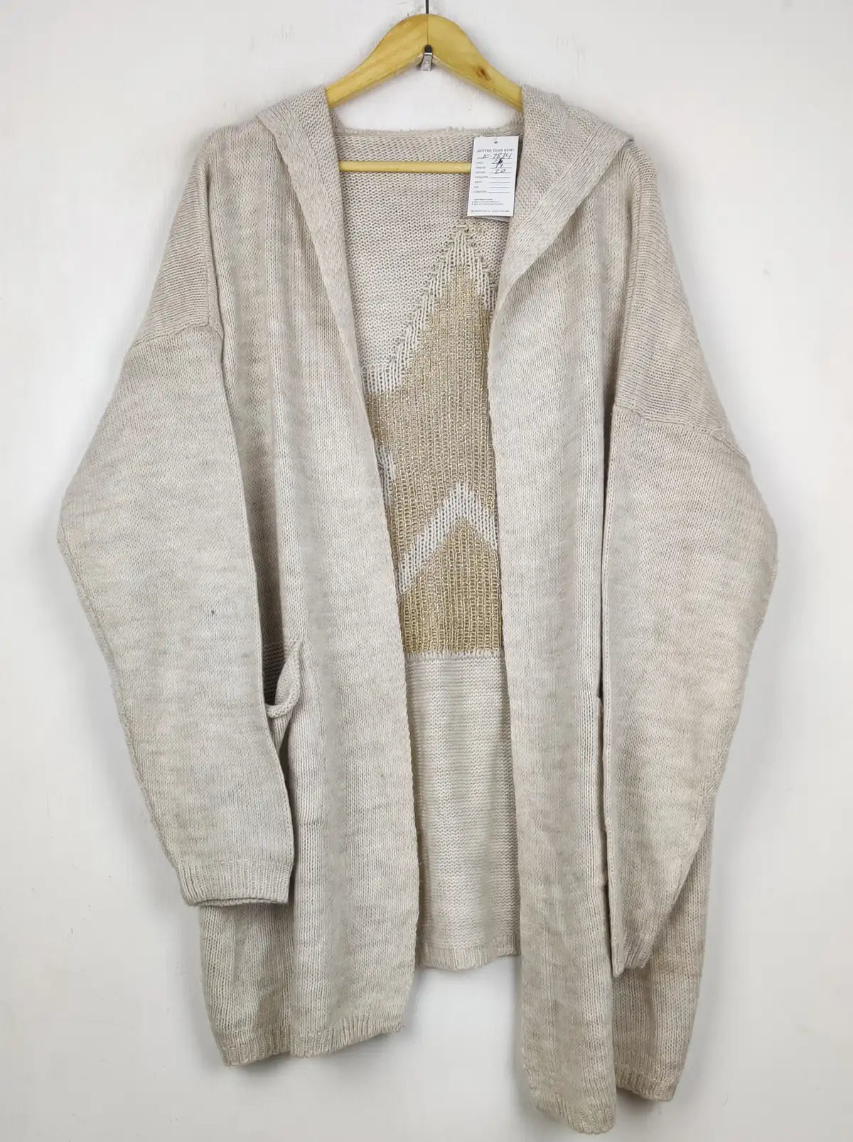 Buy online pre-used pre-loved 100% authentic & Original branded Unknown Brand (LC-7834) available in Pakistan. Top international brands avilable.