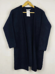 Buy online pre-used pre-loved 100% authentic & Original branded Frnch (LC-7837) available in Pakistan. Top international brands avilable.