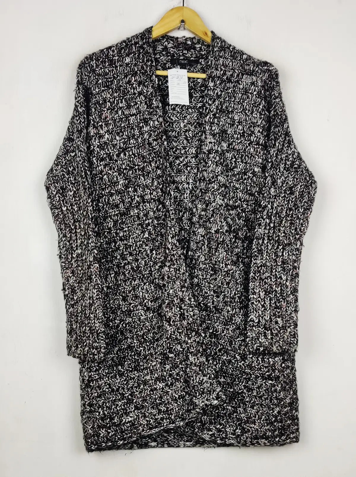 Buy online pre-used pre-loved 100% authentic & Original branded Next (LC-7838) available in Pakistan. Top international brands avilable.