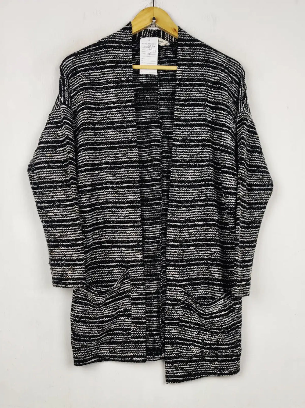 Buy online pre-used pre-loved 100% authentic & Original branded Miss Selfridge (LC-7839) available in Pakistan. Top international brands avilable.