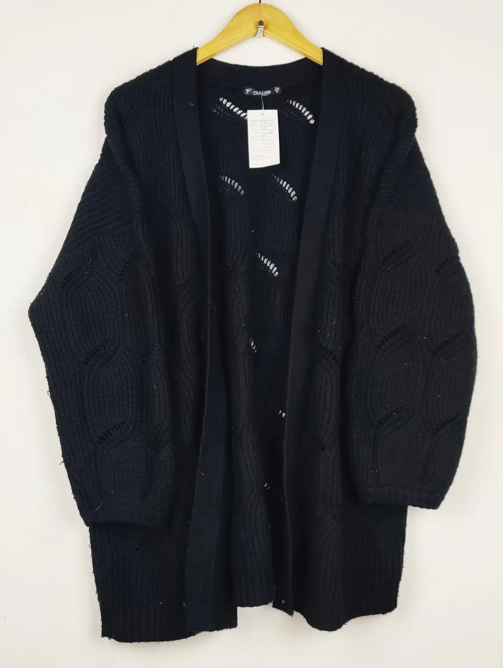 Buy online pre-used pre-loved 100% authentic & Original branded Dunnes Stores (LC-7848) available in Pakistan. Top international brands avilable.