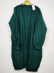 Buy online pre-used pre-loved 100% authentic & Original branded Shein (LC-7884) available in Pakistan. Top international brands avilable.