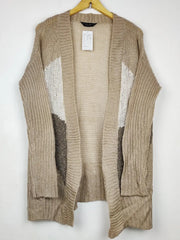 Buy online pre-used pre-loved 100% authentic & Original branded Dorothy Perkins (LC-7887) available in Pakistan. Top international brands avilable.