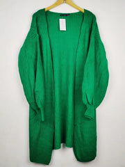 Buy online pre-used pre-loved 100% authentic & Original branded I Saw It First (LC-7923) available in Pakistan. Top international brands avilable.