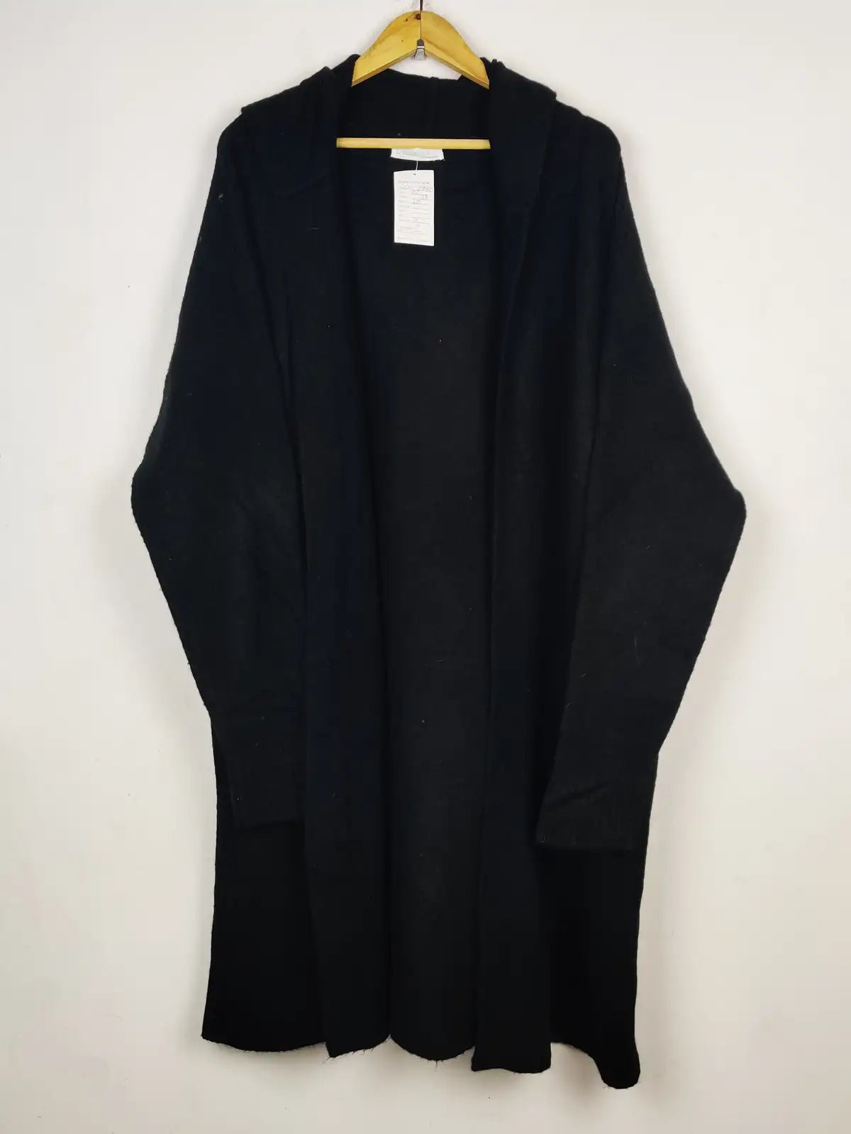 Buy online pre-used pre-loved 100% authentic & Original branded Primark (LC-7946) available in Pakistan. Top international brands avilable.