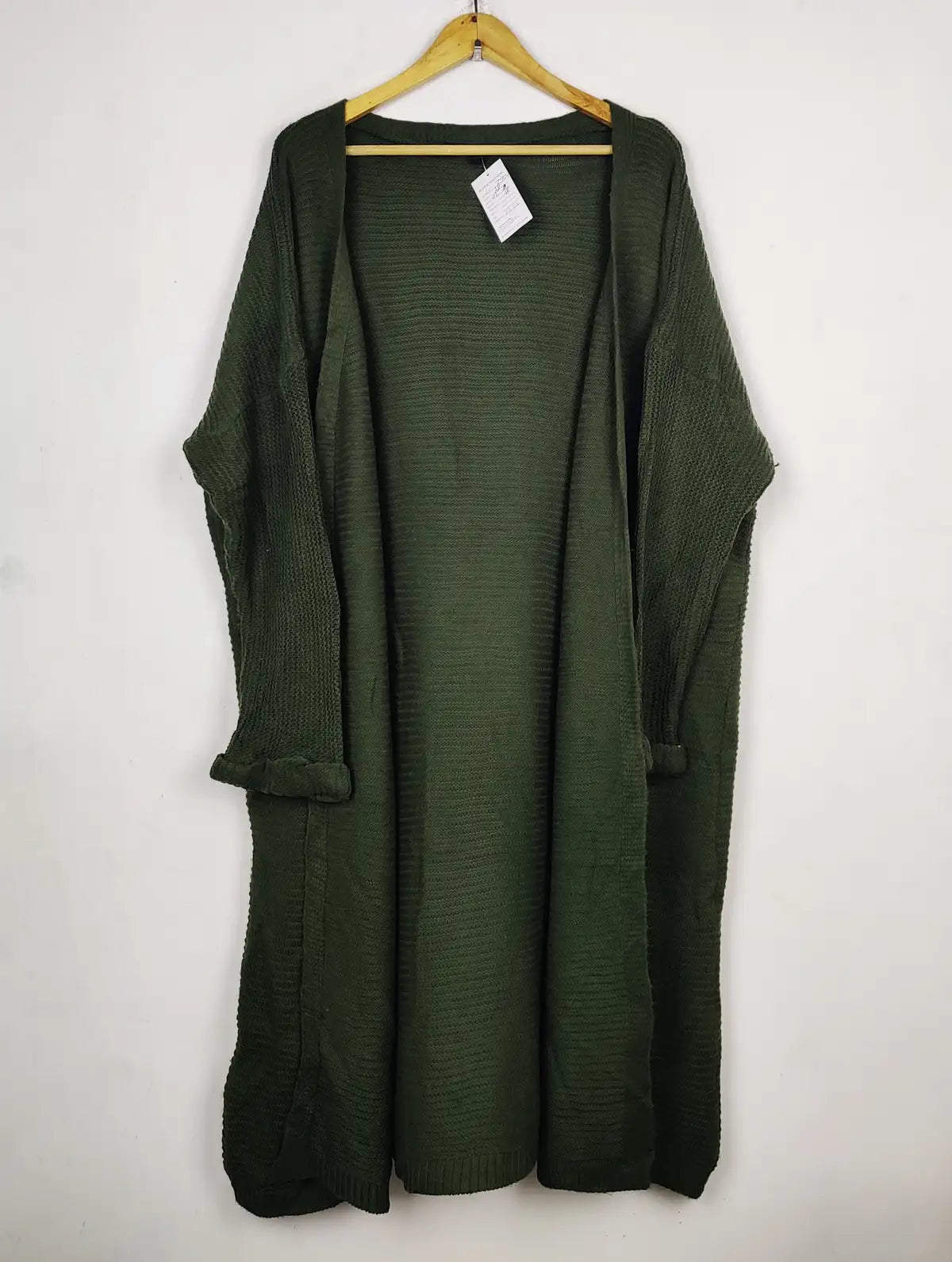 Buy online pre-used pre-loved 100% authentic & Original branded Boohoo (LC-7954) available in Pakistan. Top international brands avilable.