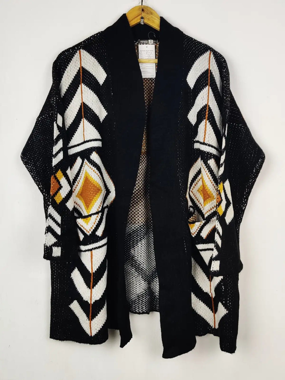 Buy online pre-used pre-loved 100% authentic & Original branded Pep&Co (LC-8003) available in Pakistan. Top international brands avilable.