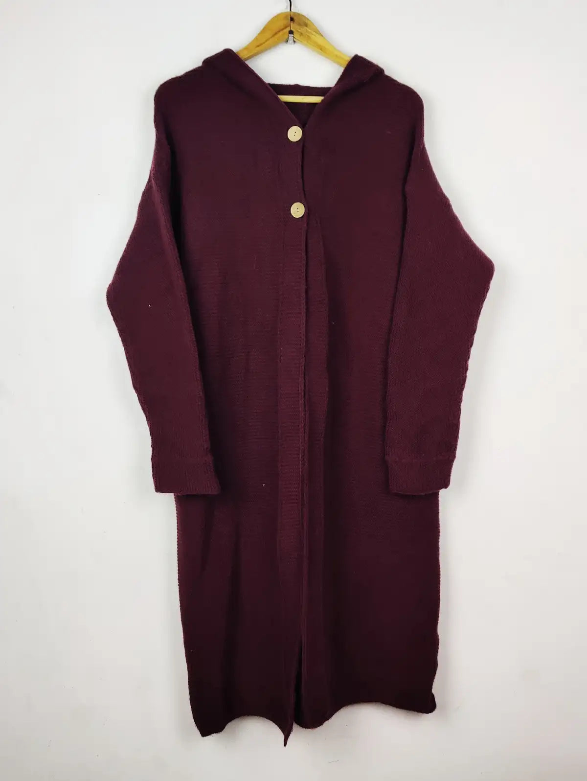 Buy online pre-used pre-loved 100% authentic & Original branded Unknown Brand (LC-8038) available in Pakistan. Top international brands avilable.