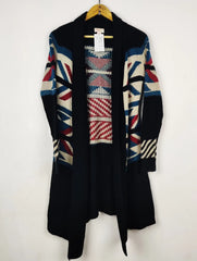 Buy online pre-used pre-loved 100% authentic & Original branded Cape Daisy (LC-8041) available in Pakistan. Top international brands avilable.